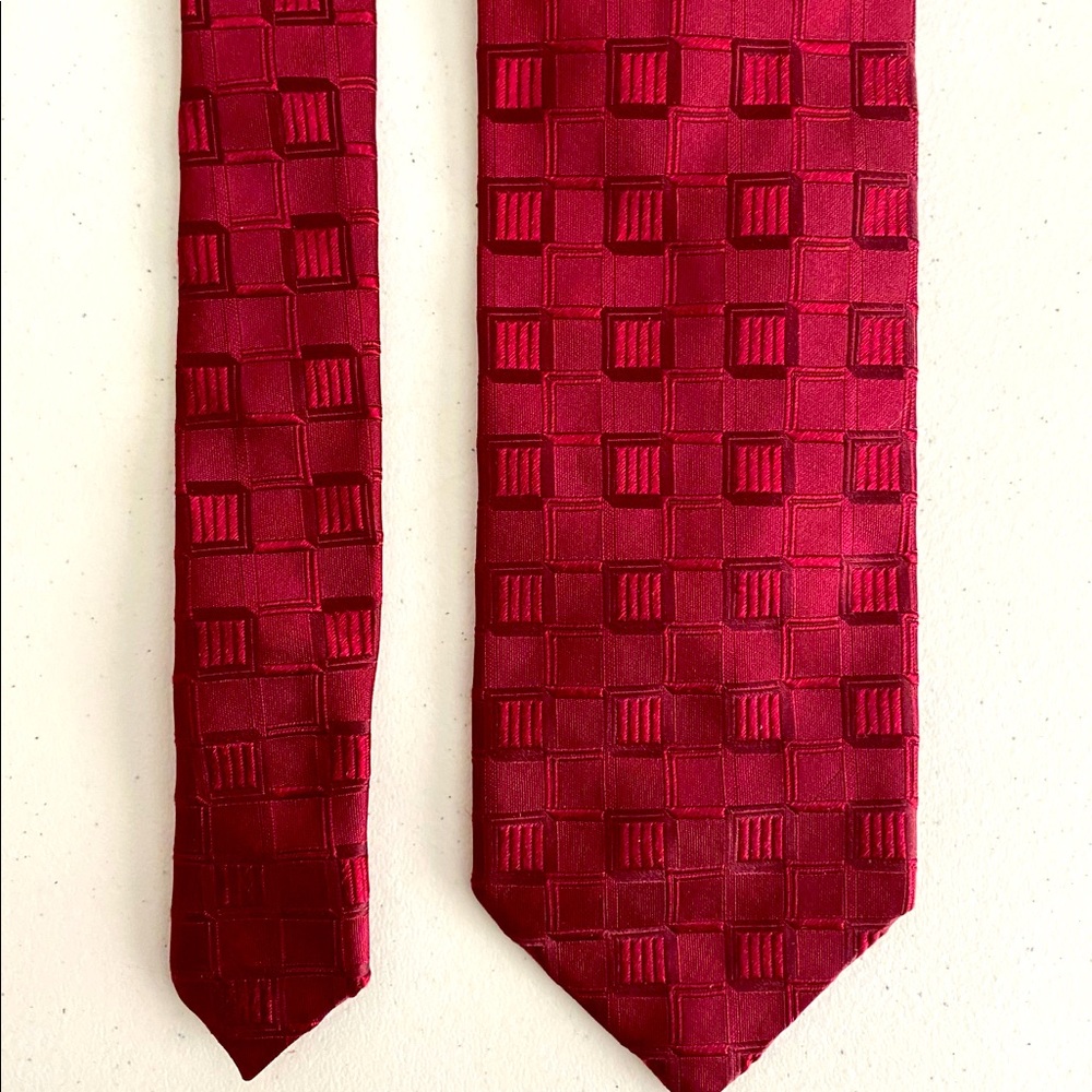 Barneys New York Silk Neck Tie Red Geometric Italy
